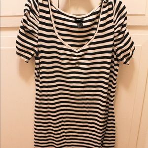 H&M Black and White Striped V Neck Dress